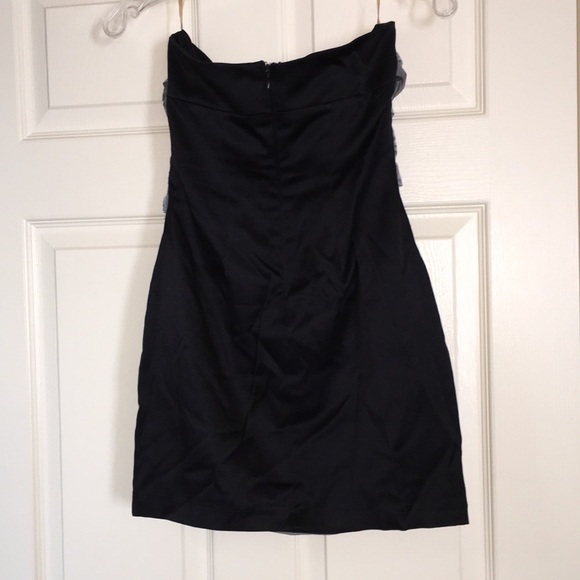 Nikibiki grey and black Dress size small - Picture 4 of 4